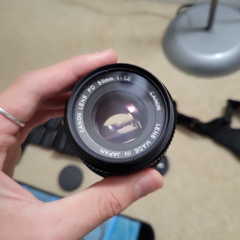 Sony Alpha A5100 24.3MP Digital Camera - Black Canon 50mm f1.8 FD Lens + extras - Picture 3 of 6